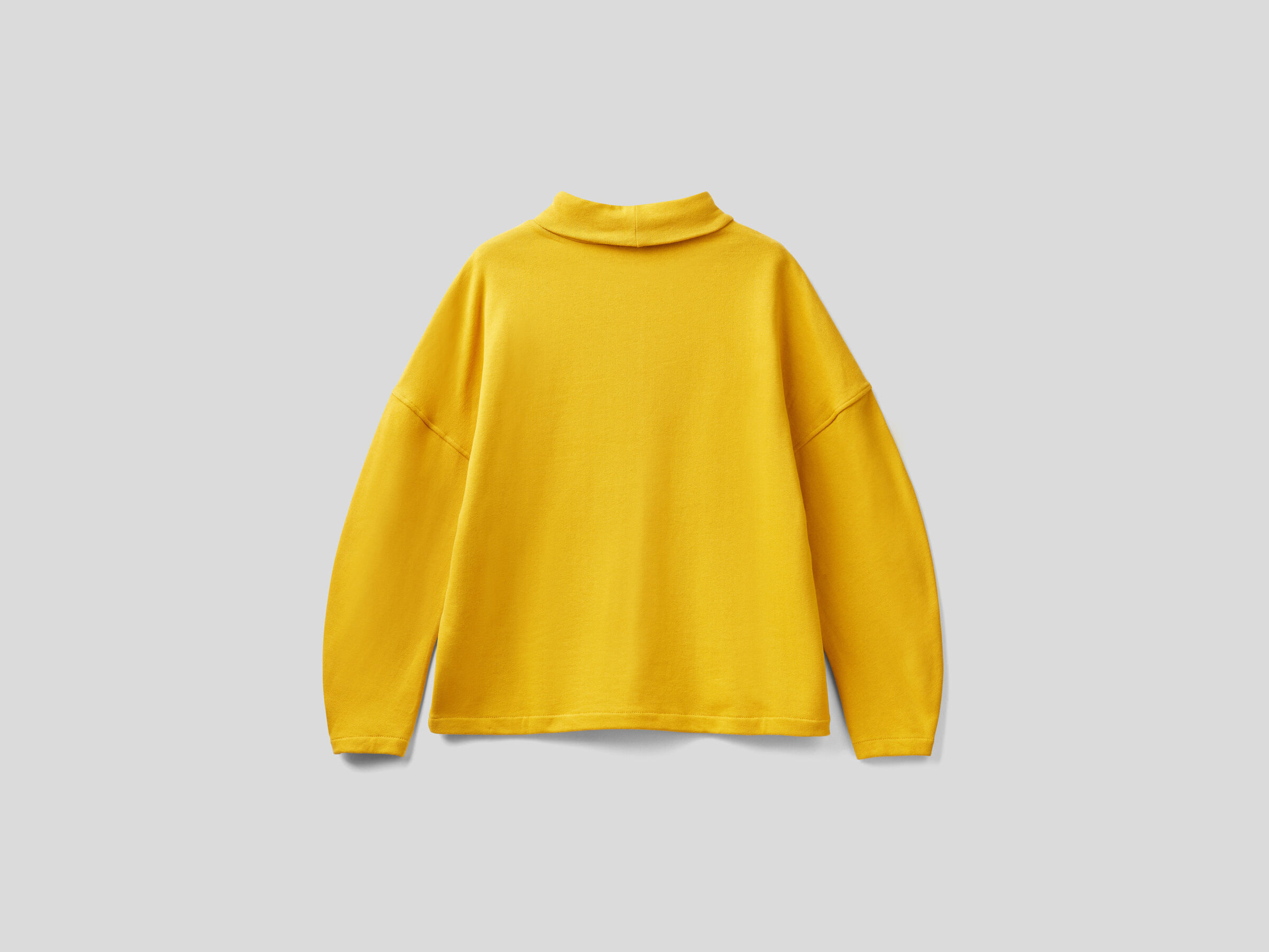 Wide sweatshirt with high collar image number 5