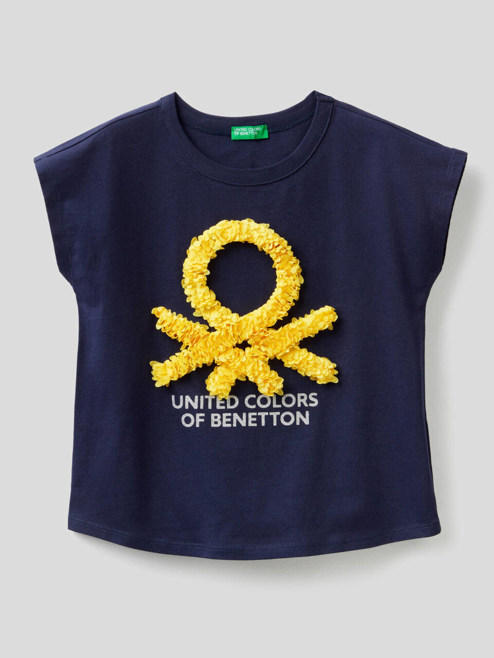 T-shirt with embroidered petals image number 1