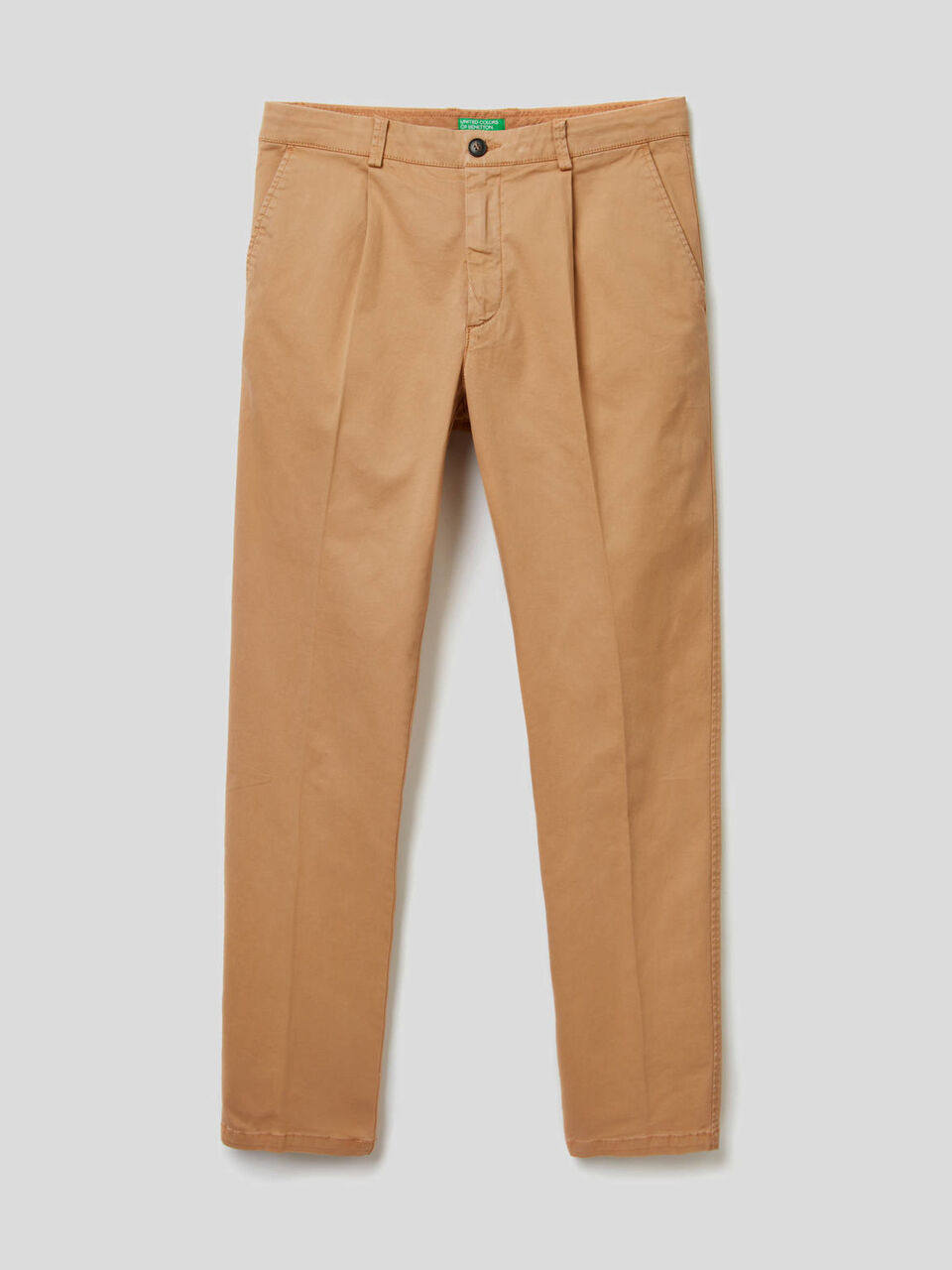 Slim fit chinos in stretch cotton image number 1