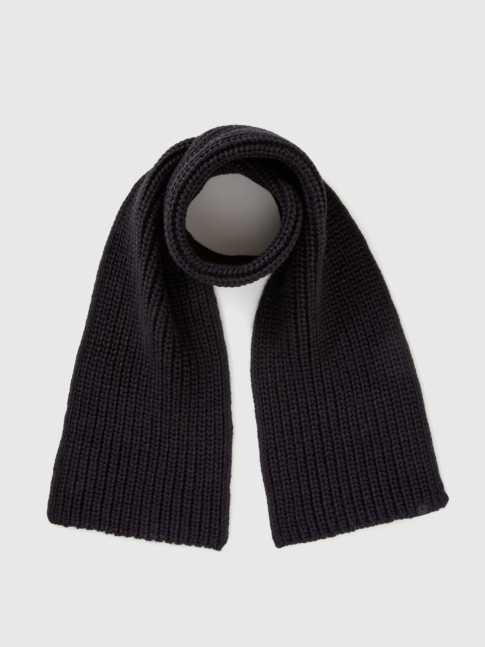KNITTED SCARF Junior Boy image number 1