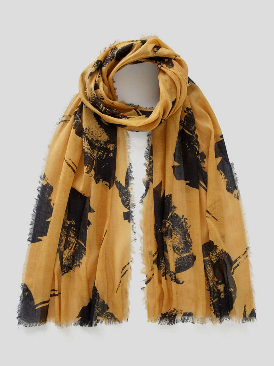 Patterned scarf in organic cotton image number 1