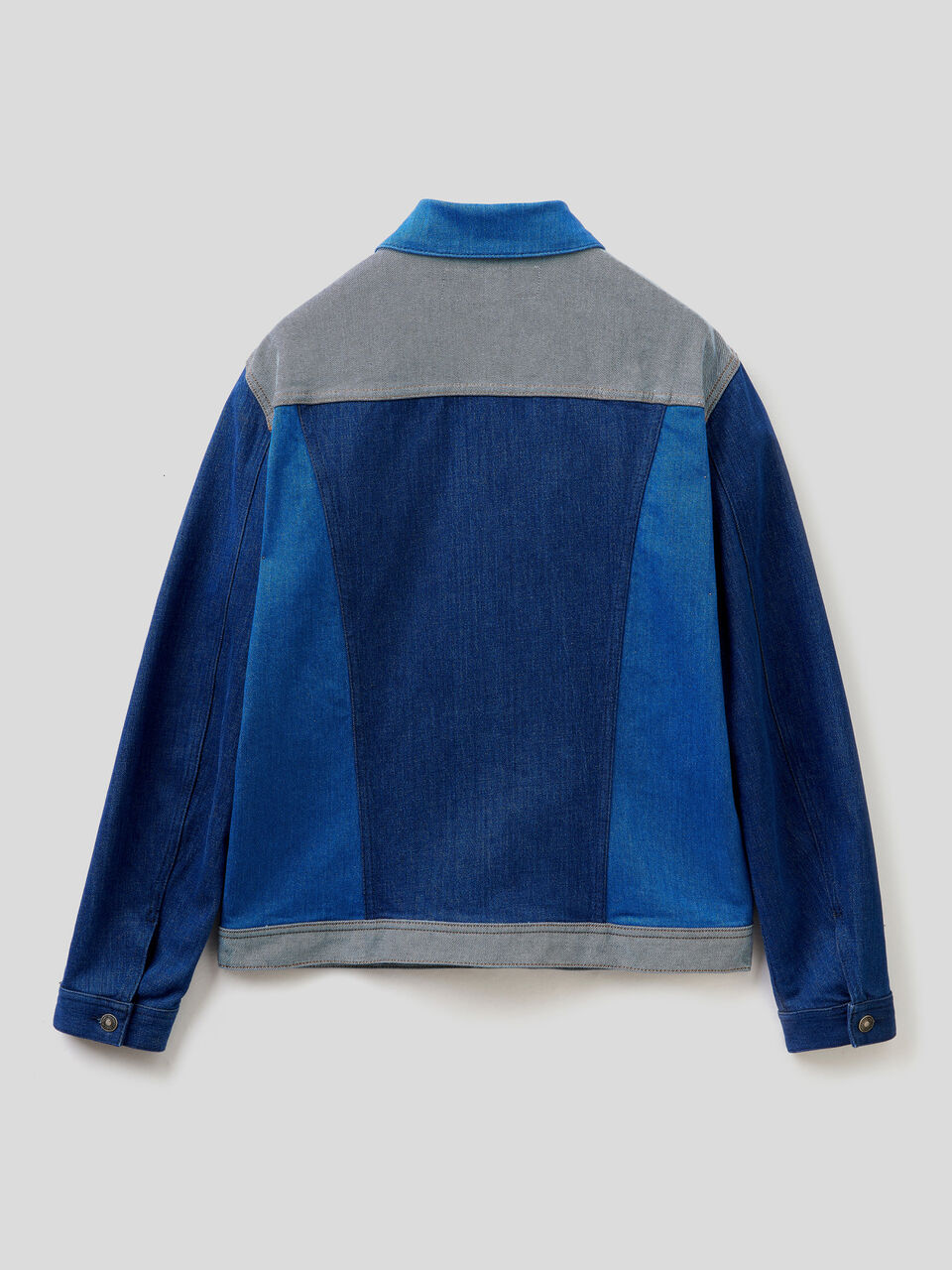 Jacket with patchwork jeans image number 2