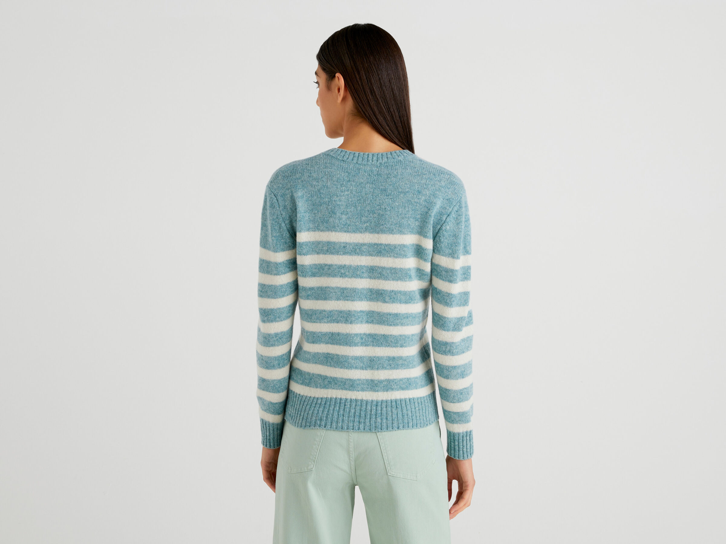Sweater in pure Shetland wool image number 2
