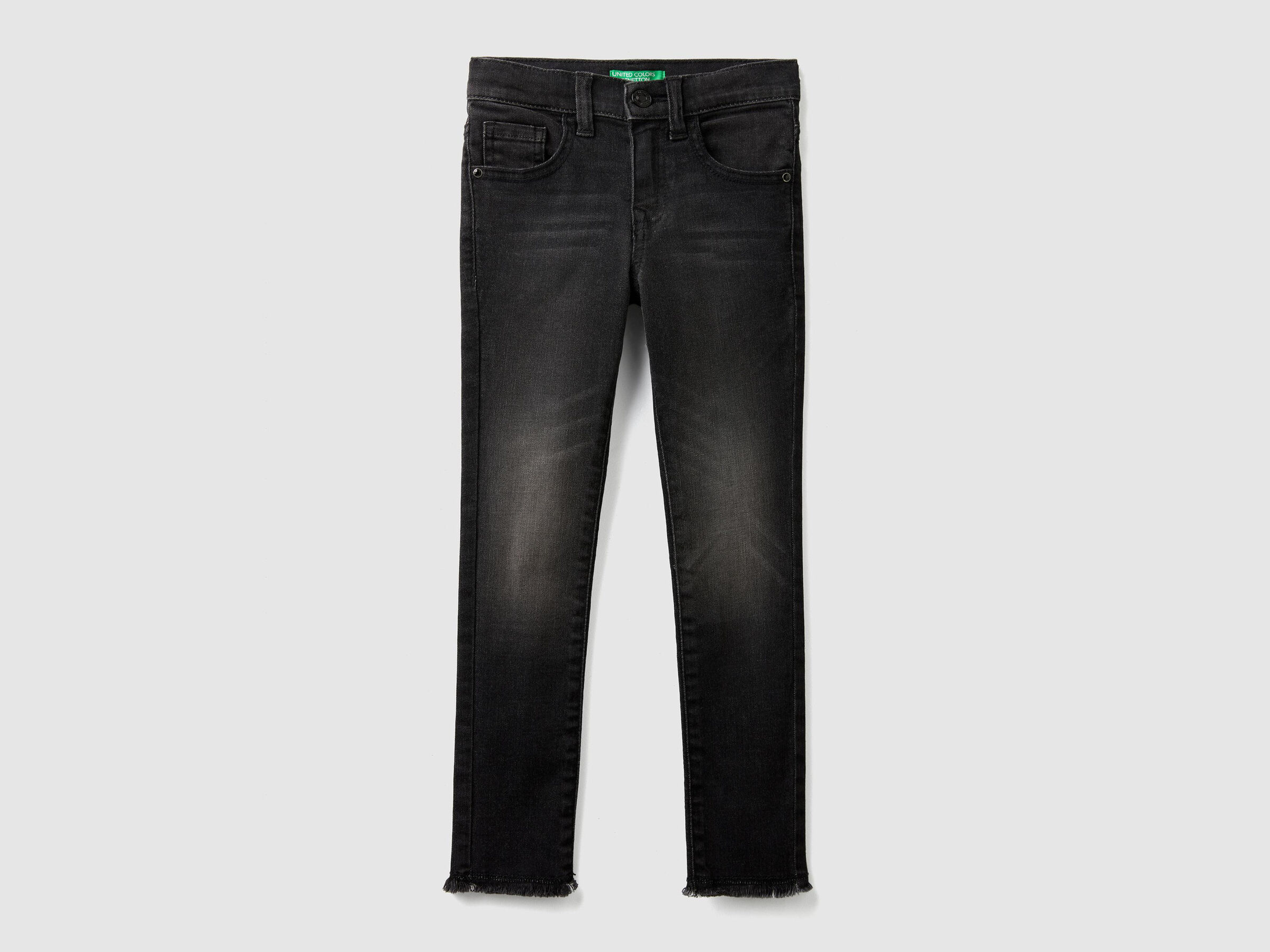 High-waisted jeans image number null