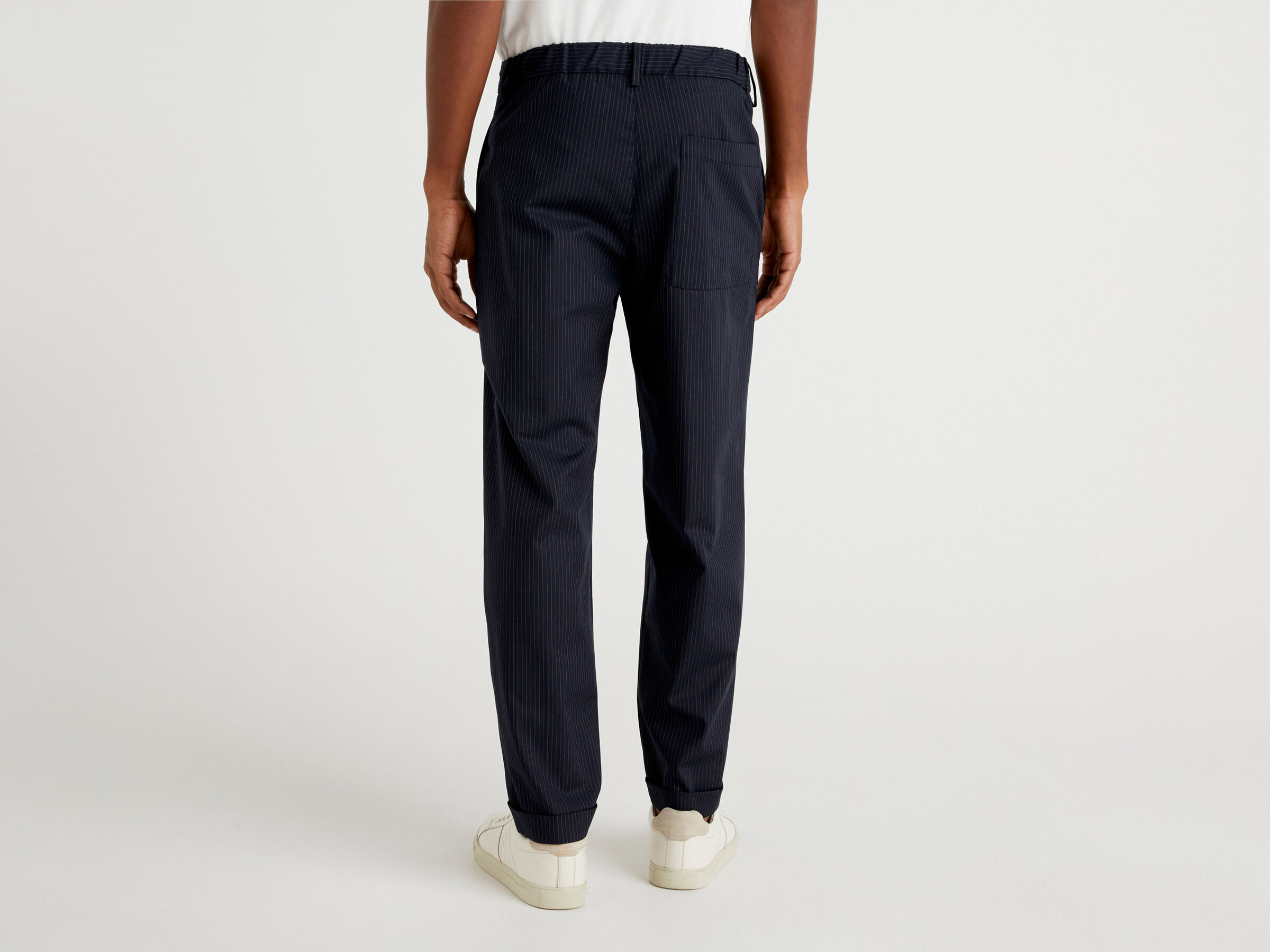Straight leg trousers with drawstring image number 2