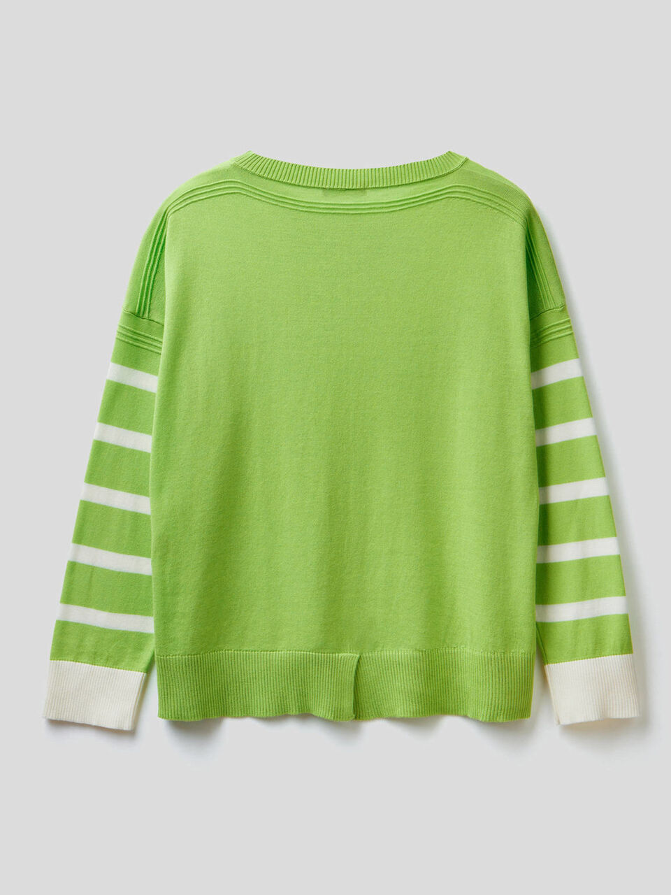 Sweater with slit on the back image number 2