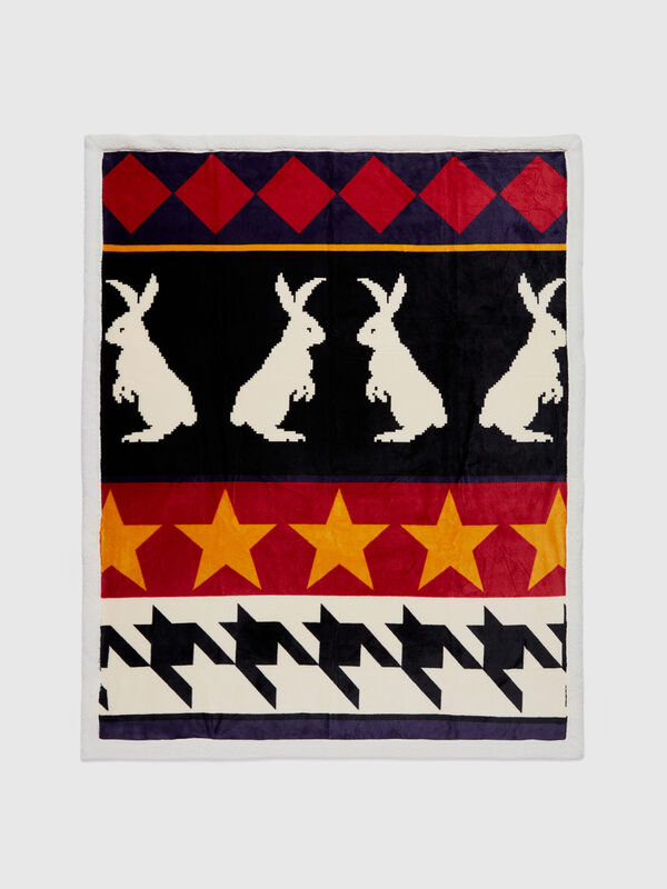 Patterned cover