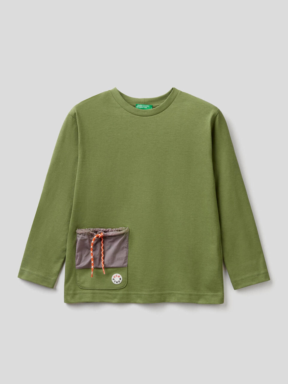 T-shirt with clashing pocket image number 1