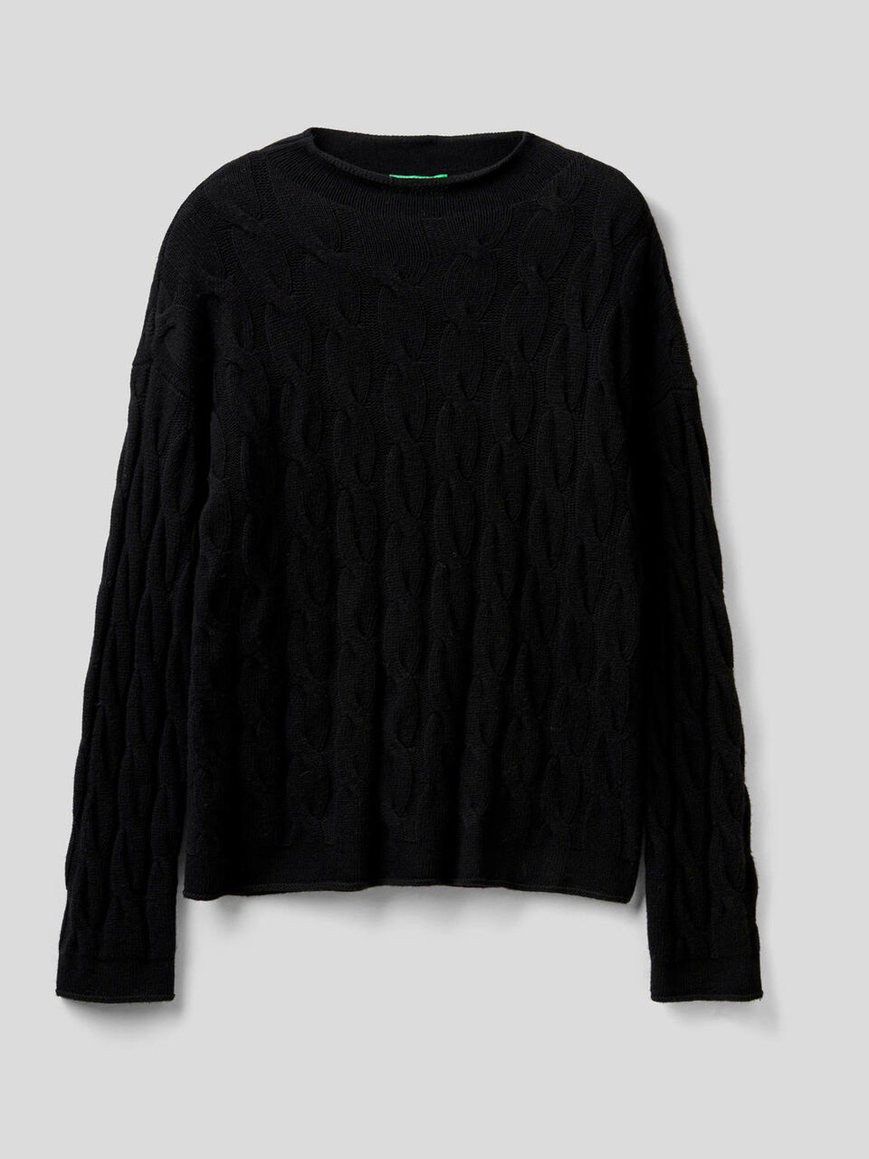Cable knit sweater image number 1