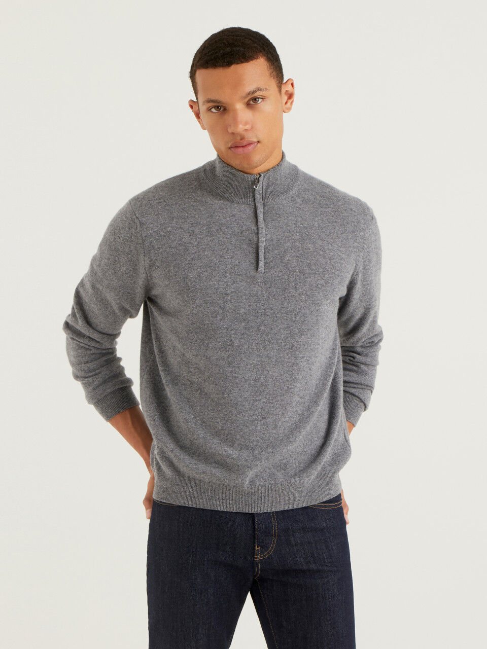 zipped high neck sweater