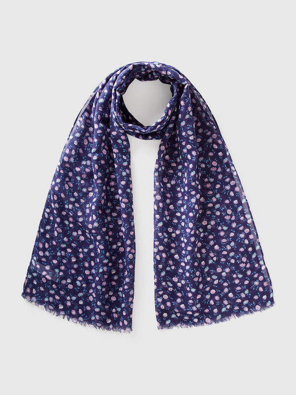 Blue scarf with floral print Women