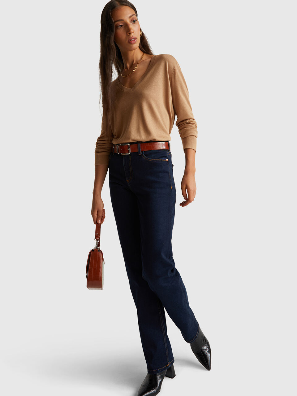 V NECK SWEATER L/S Women image number null
