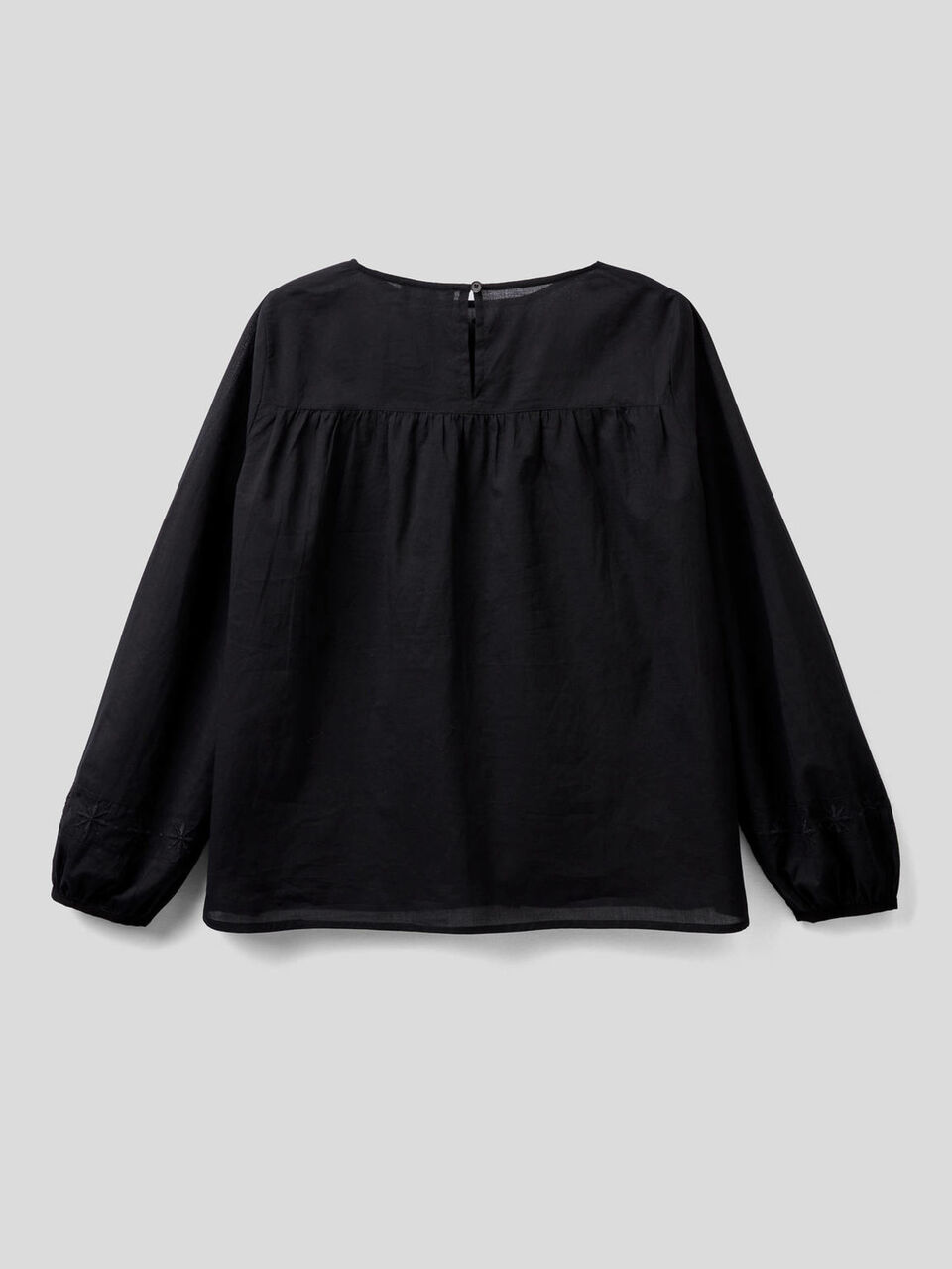 Blouse in lightweight cotton with embroidery image number 2