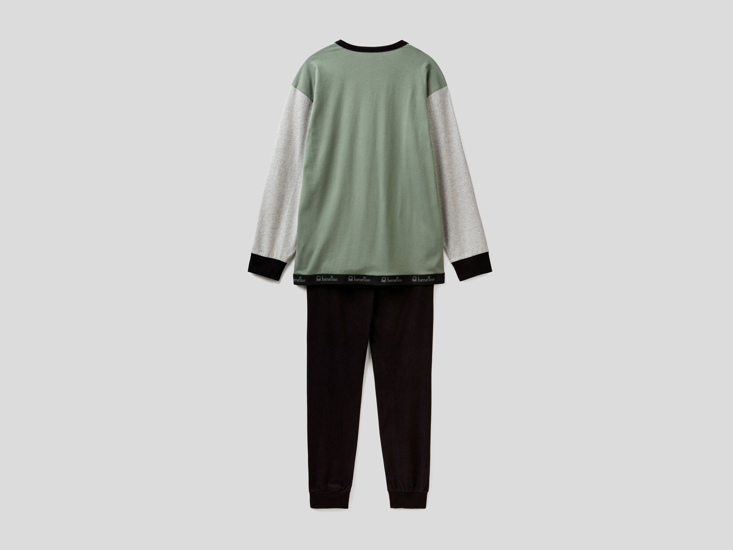 Pyjamas in warm cotton image number 5