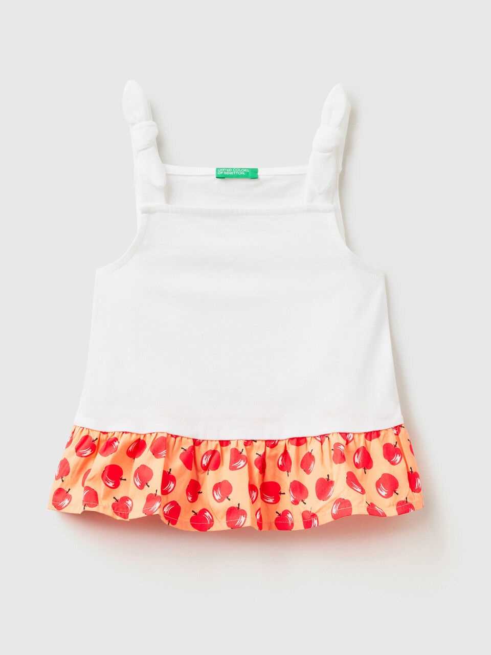 Flounced top with fruit pattern
