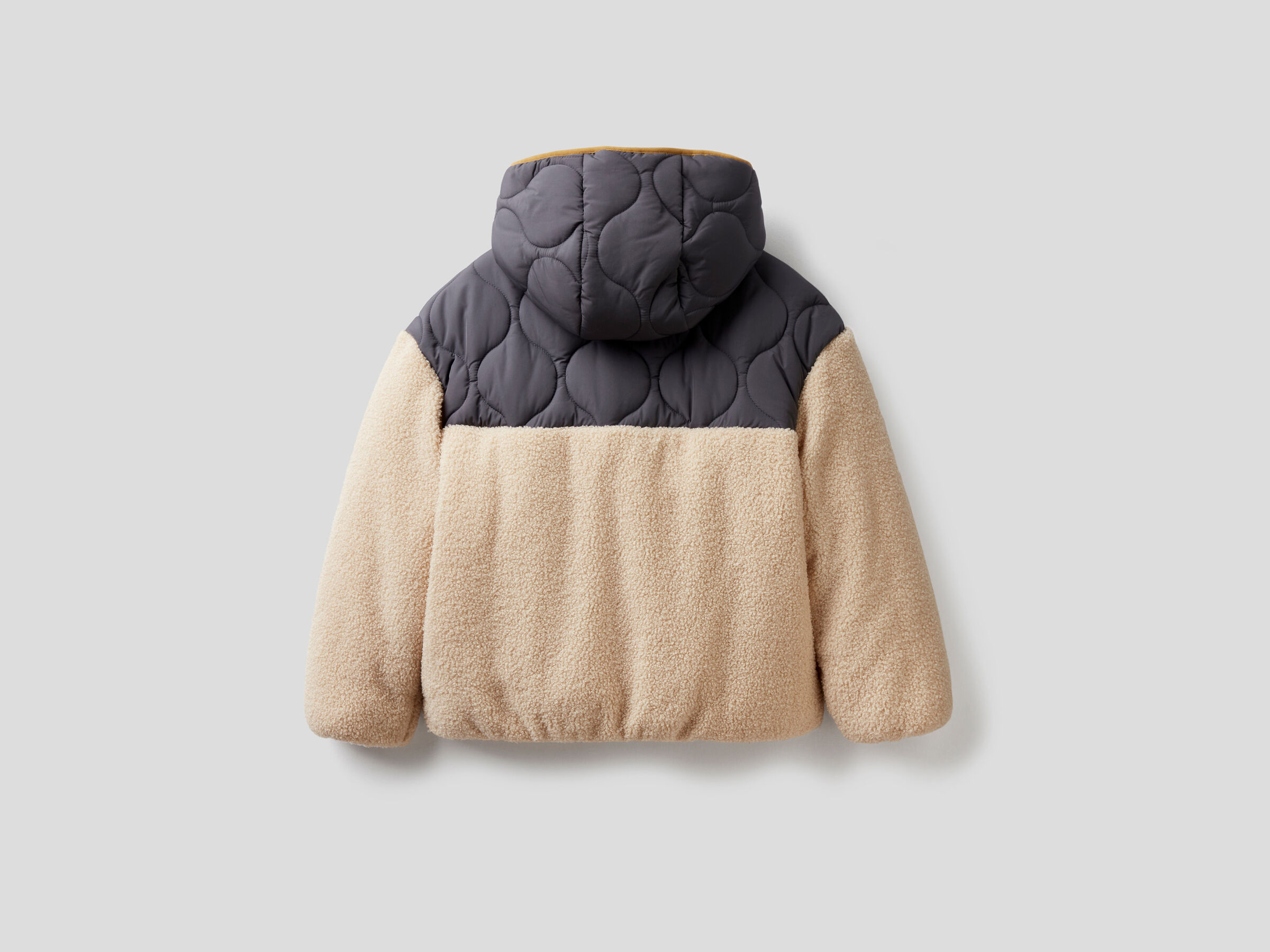 Oversized jacket in fleece and nylon image number 2