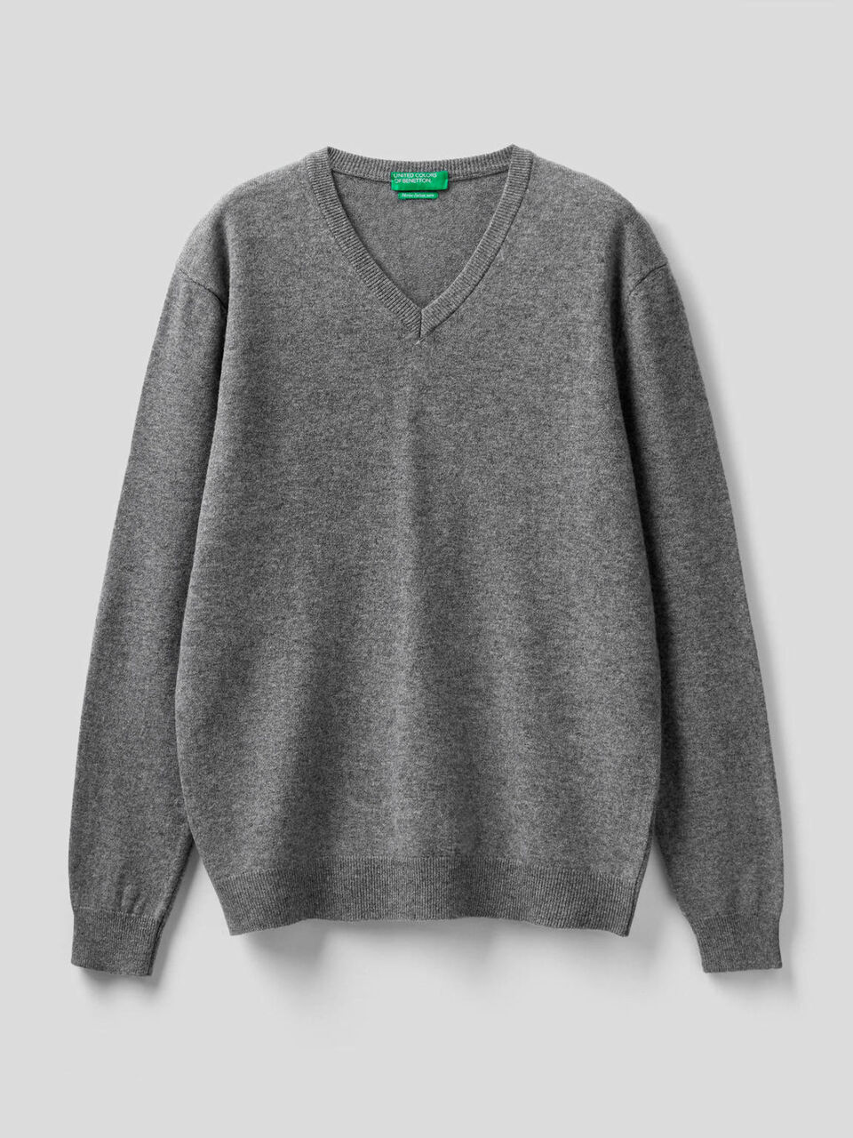 V-neck sweater in pure virgin wool image number 1
