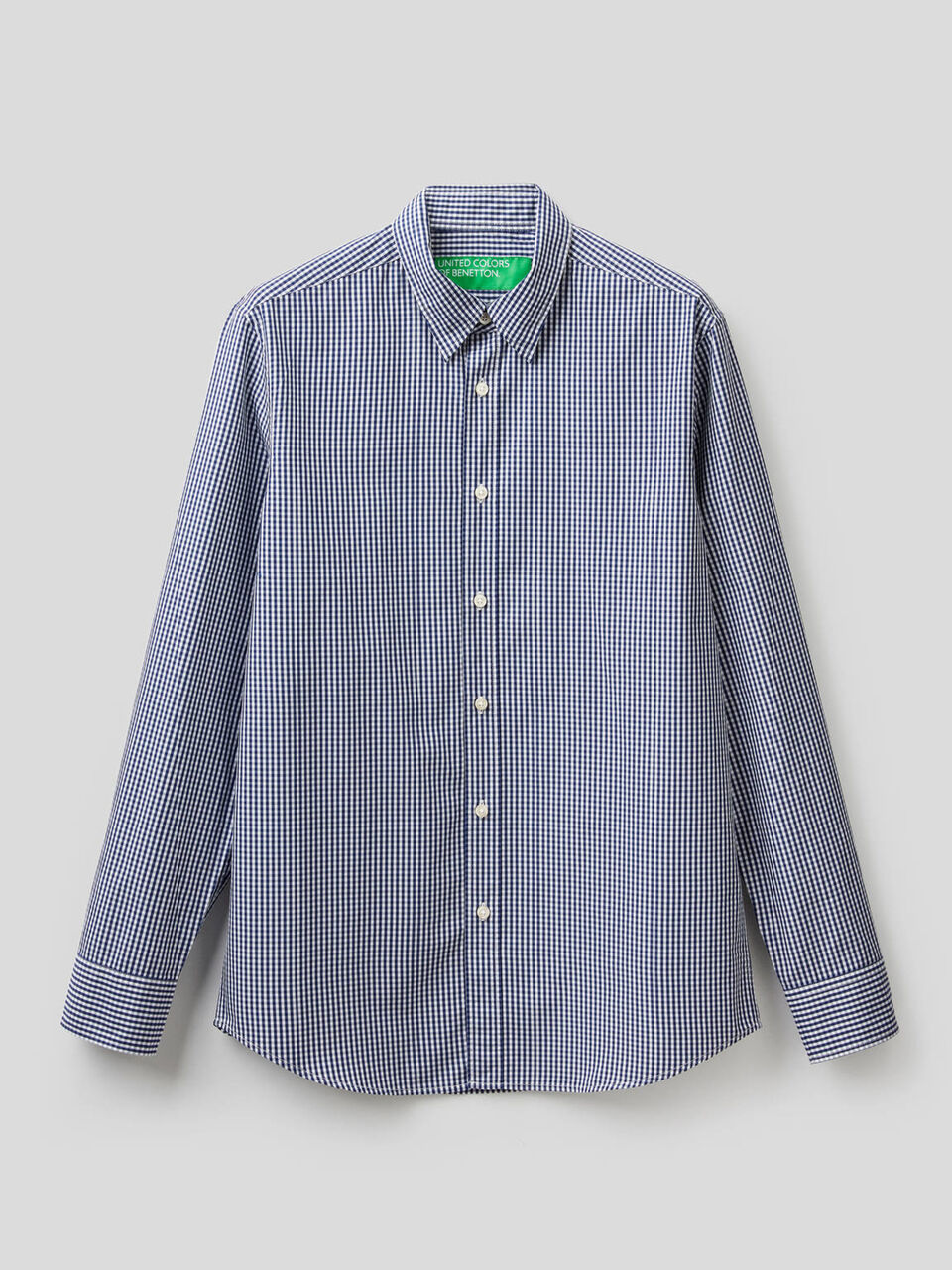 Slim fit shirt in yard dyed cotton image number 1
