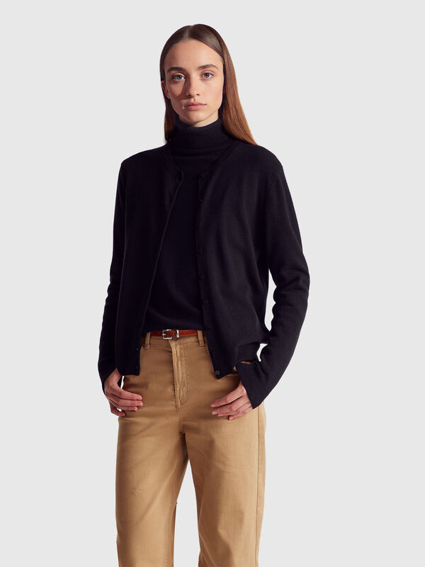 Black crew neck cardigan in pure Merino wool Women