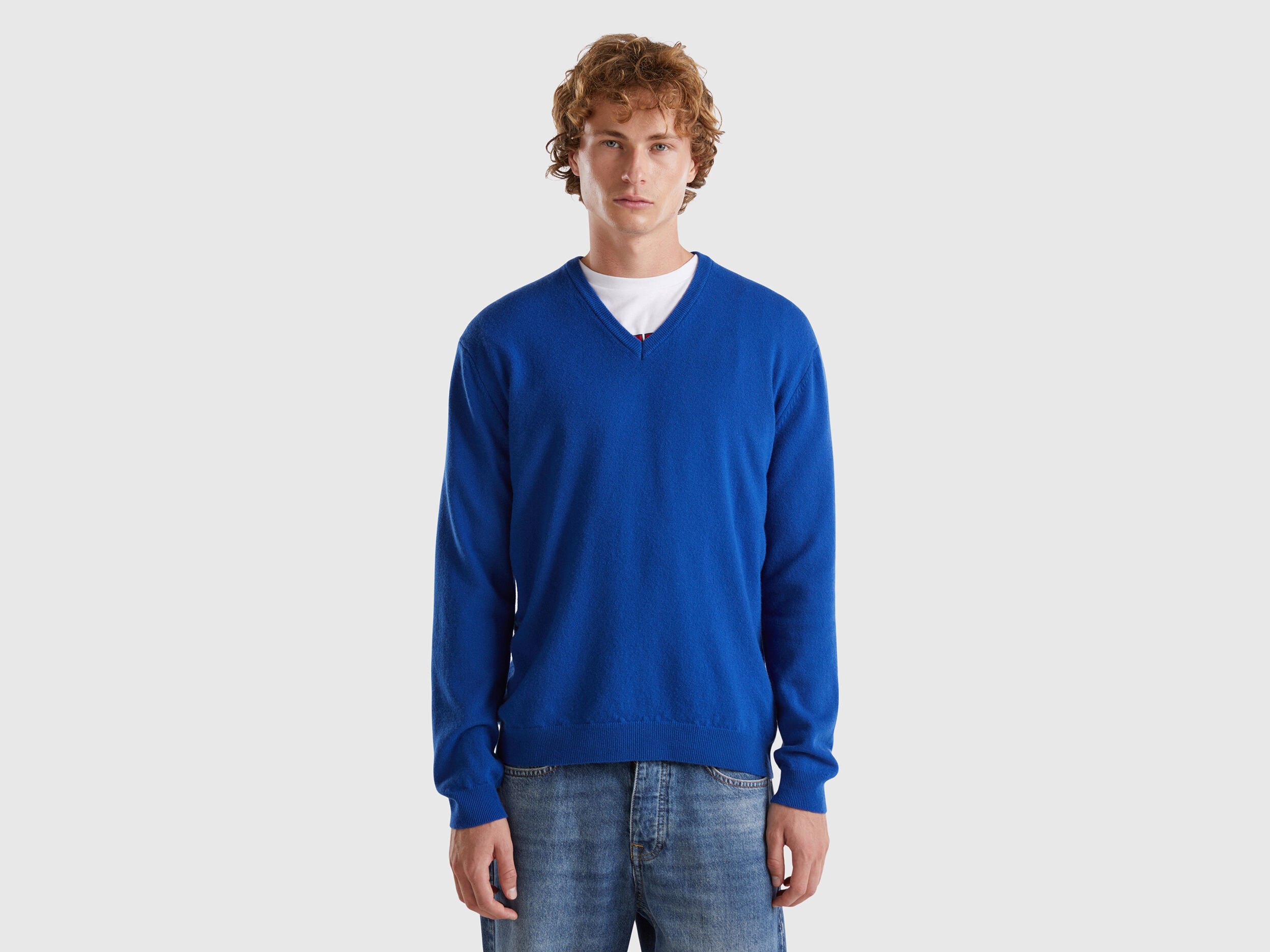 Pure woolen sweaters for mens store