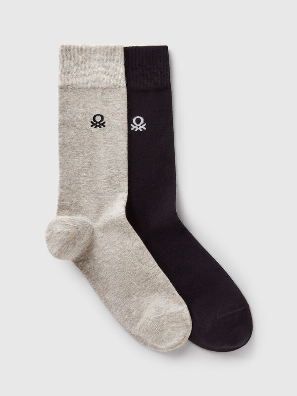 Two pairs of high socks