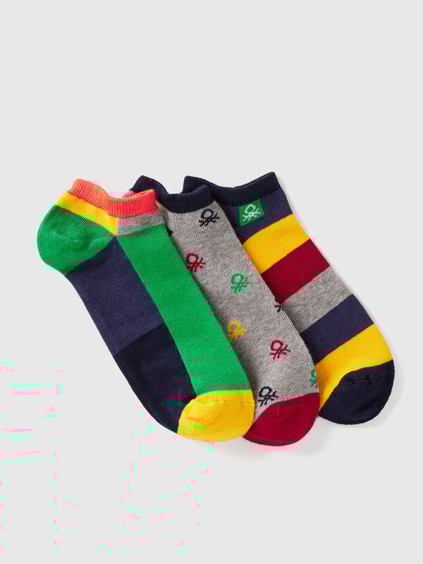 Three pairs of stretch cotton blend socks