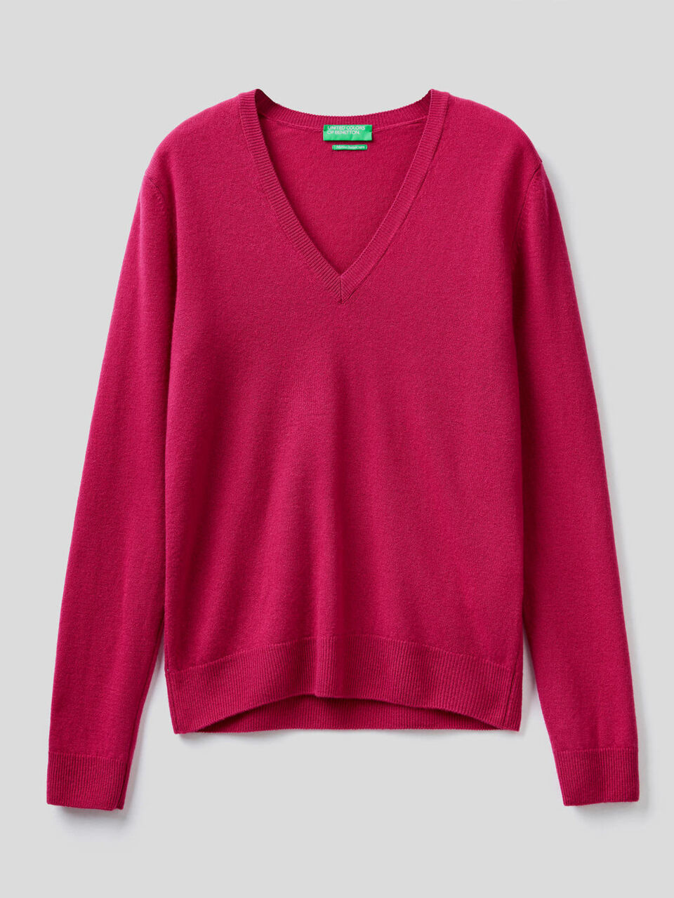 V-neck sweater in pure virgin wool image number 1
