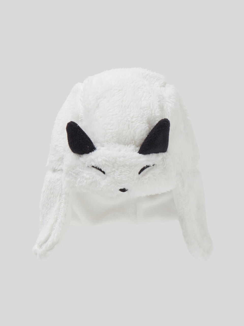 Fleece hat with earflaps image number 1