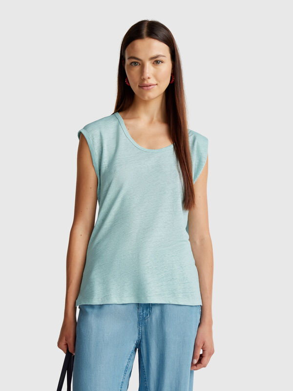 Wide neck t-shirt in pure linen Women