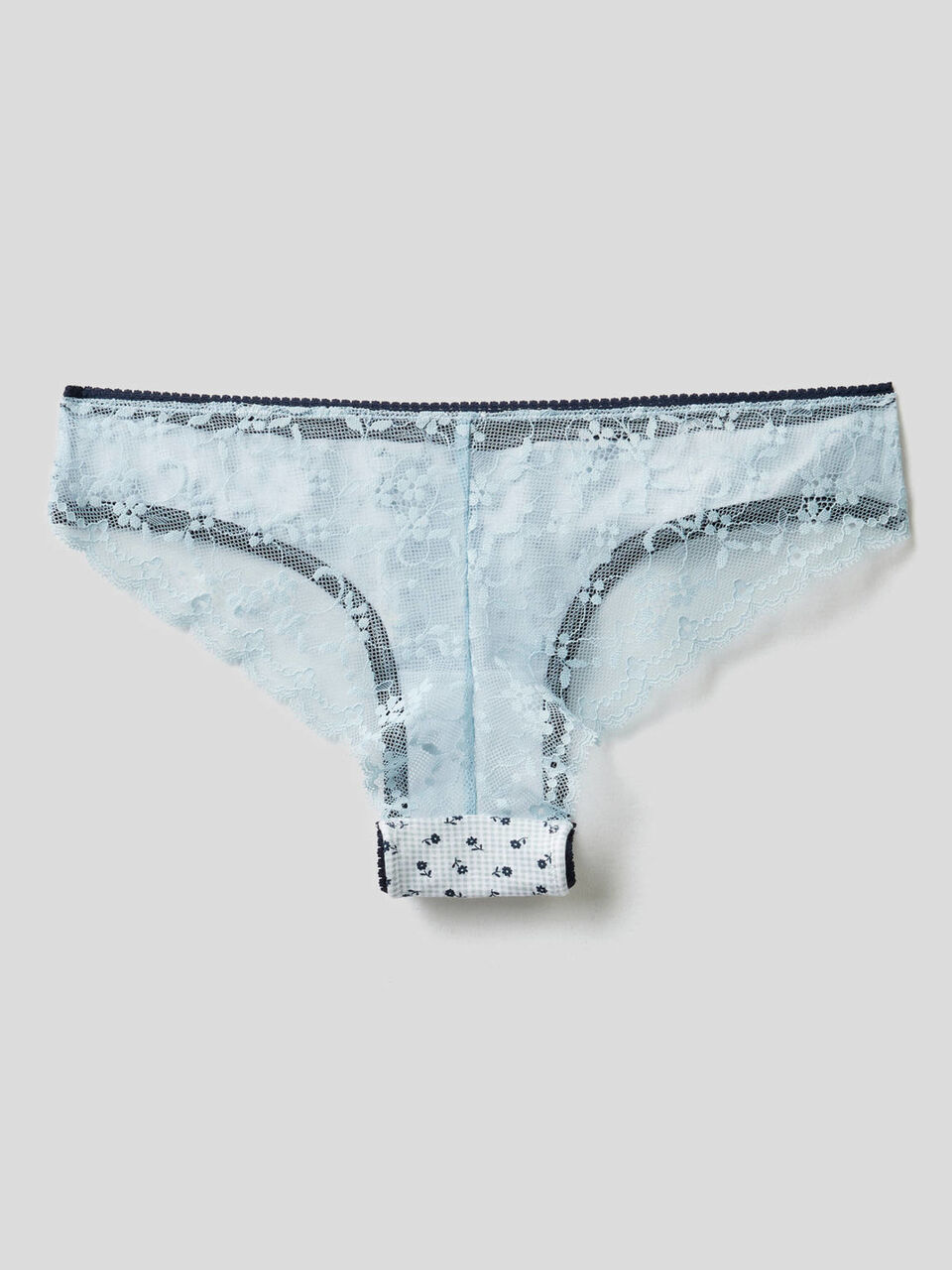 Brazilian underwear with stretch lace back image number 2