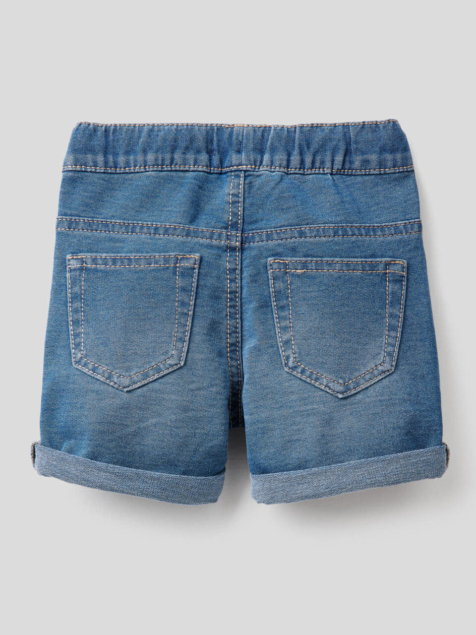 Denim-look sweat bermudas image number 2