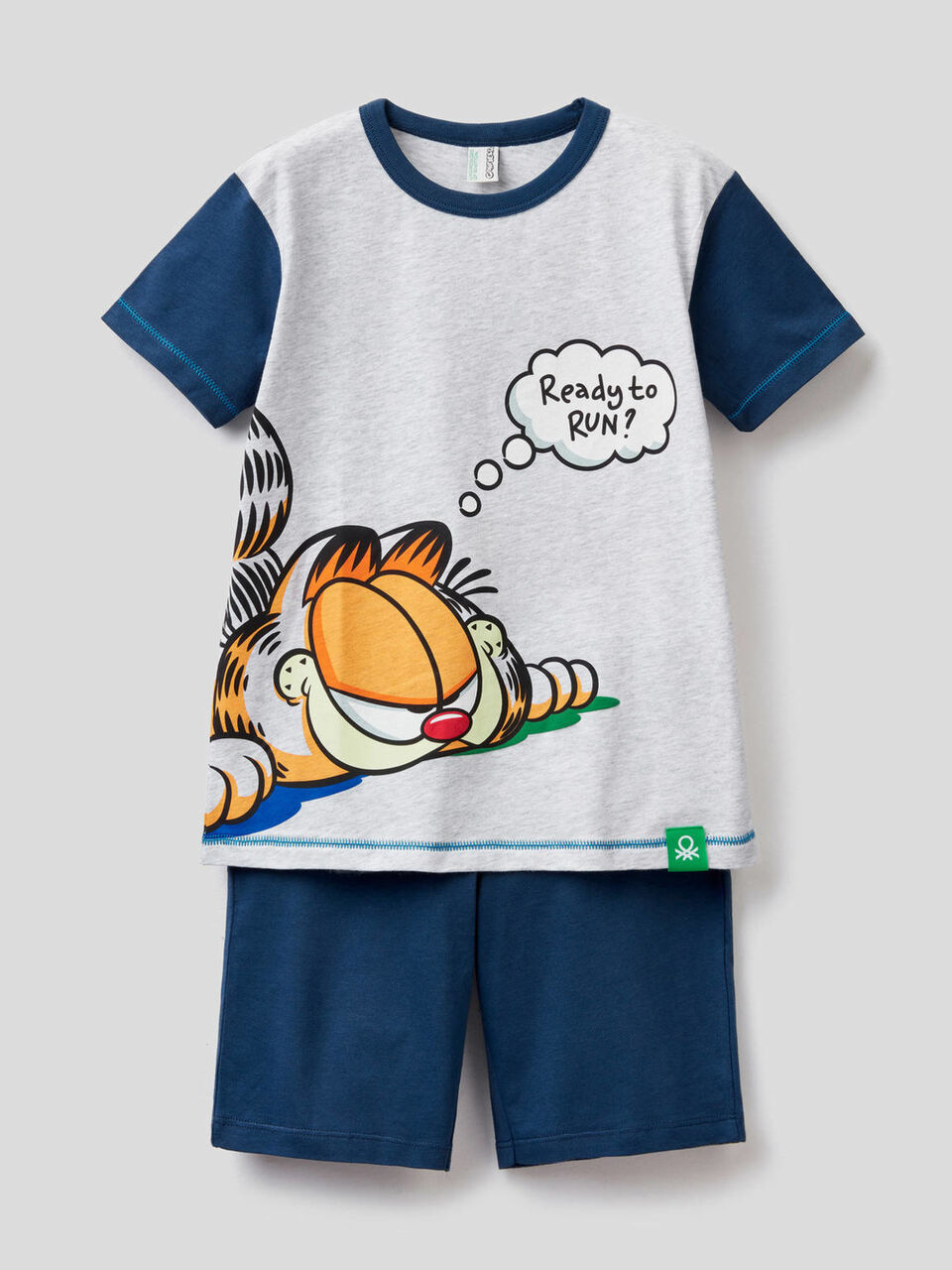 Short pyjamas with Garfield print image number 1