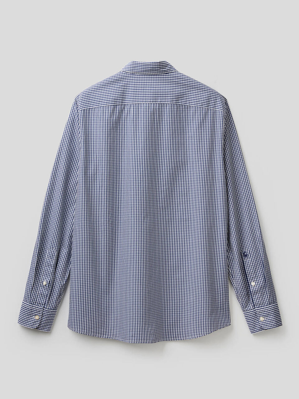 Slim fit shirt in yard dyed cotton image number 2