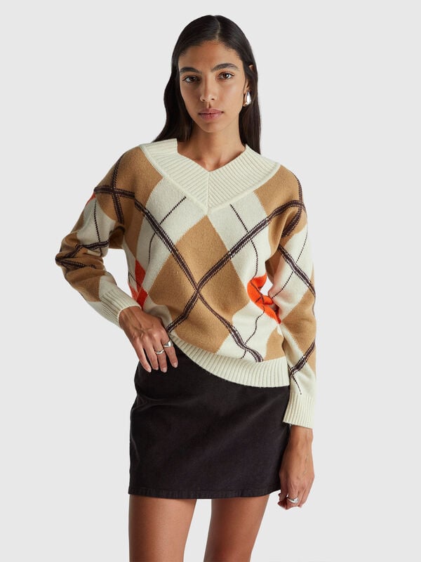 Sweater with diamond inlay Women