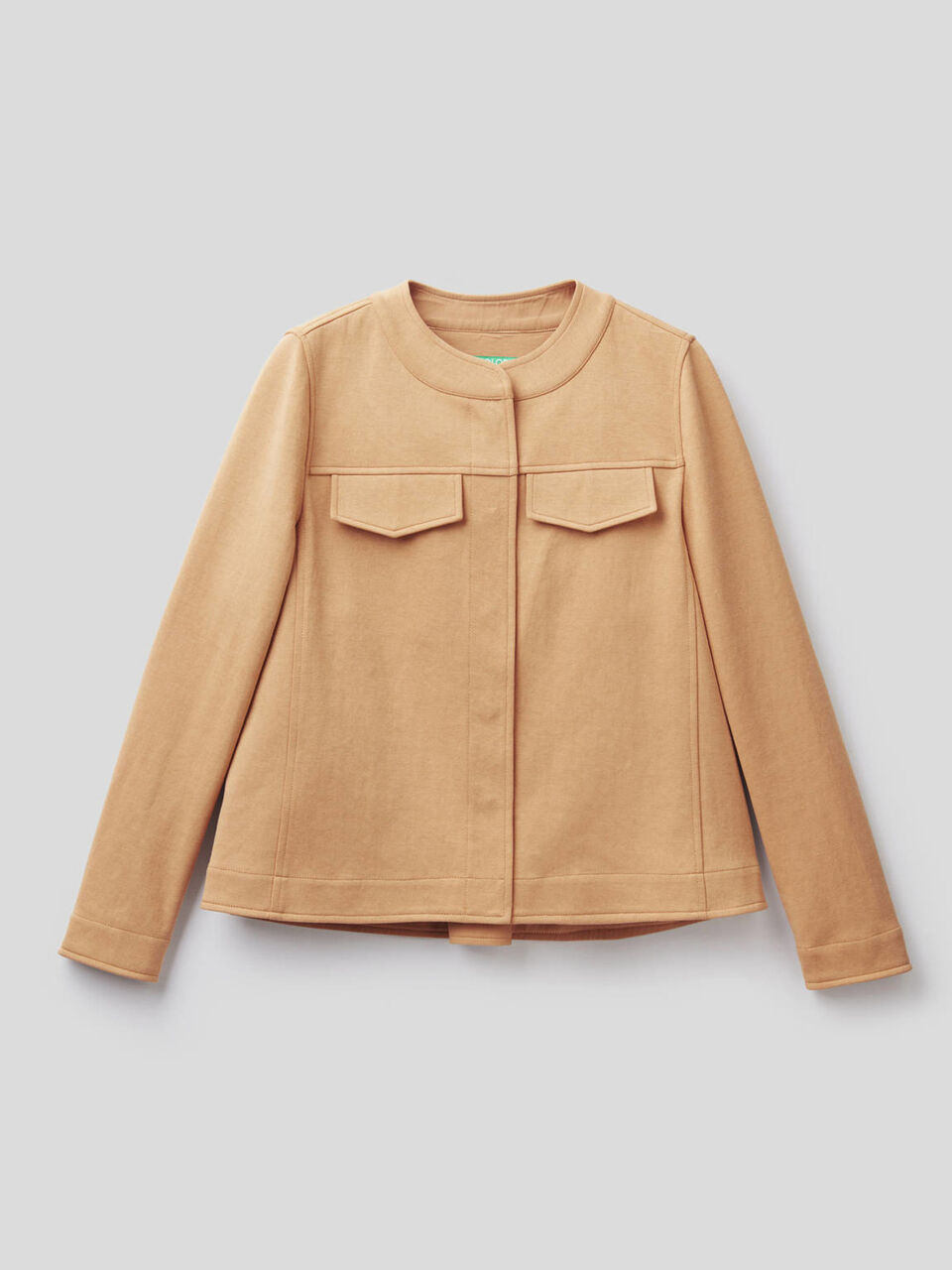 Jacket with pleat on the back image number 1