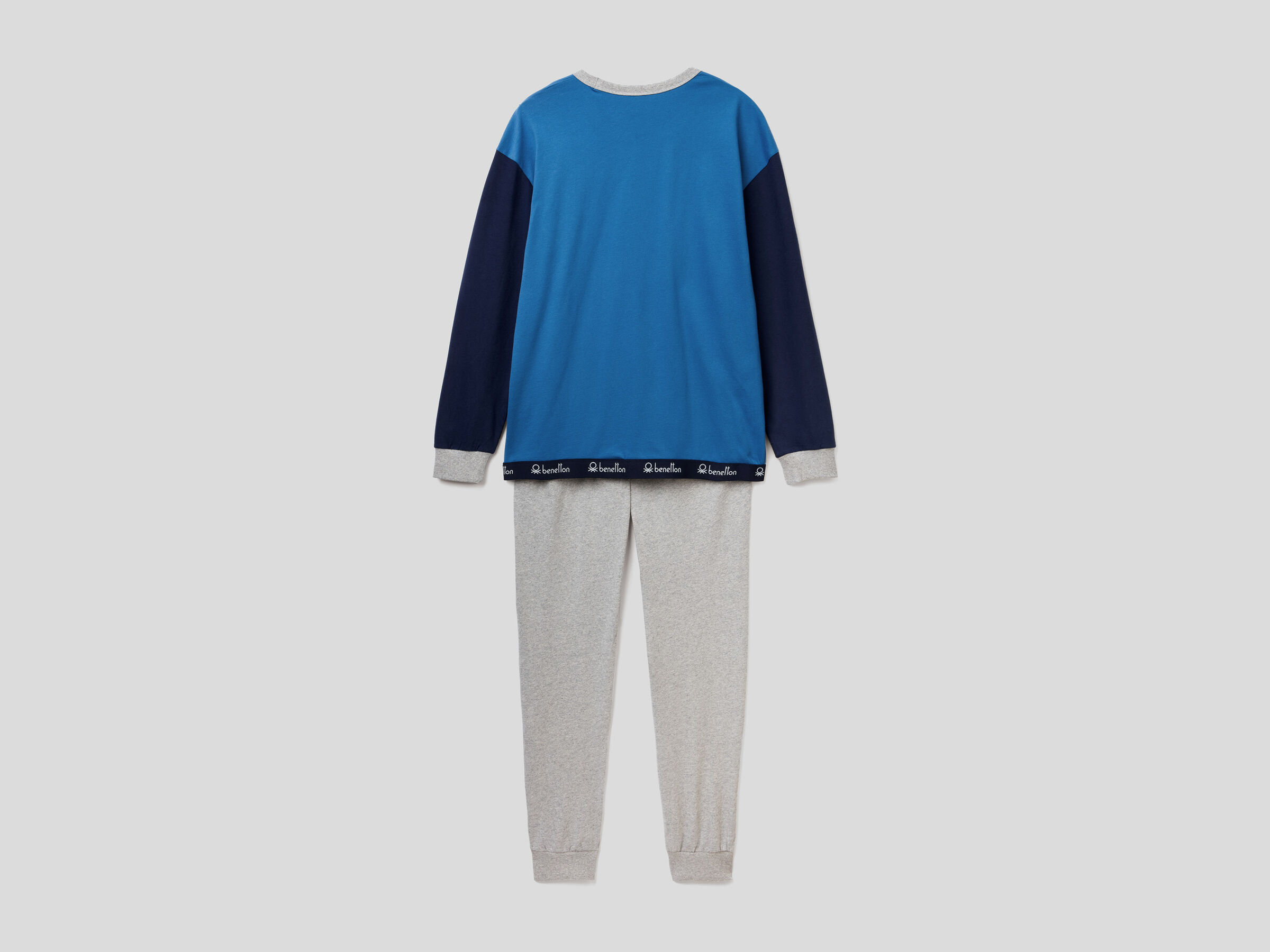 Pyjamas in warm cotton image number 5