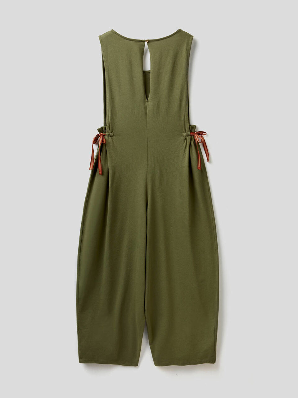 Oversized sleeveless jumpsuit image number 2
