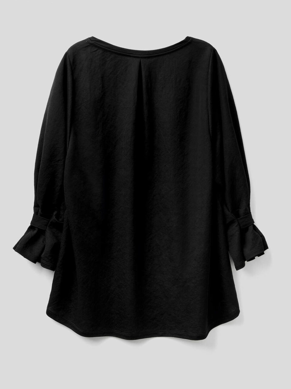 Blouse with gathered sleeves image number 2