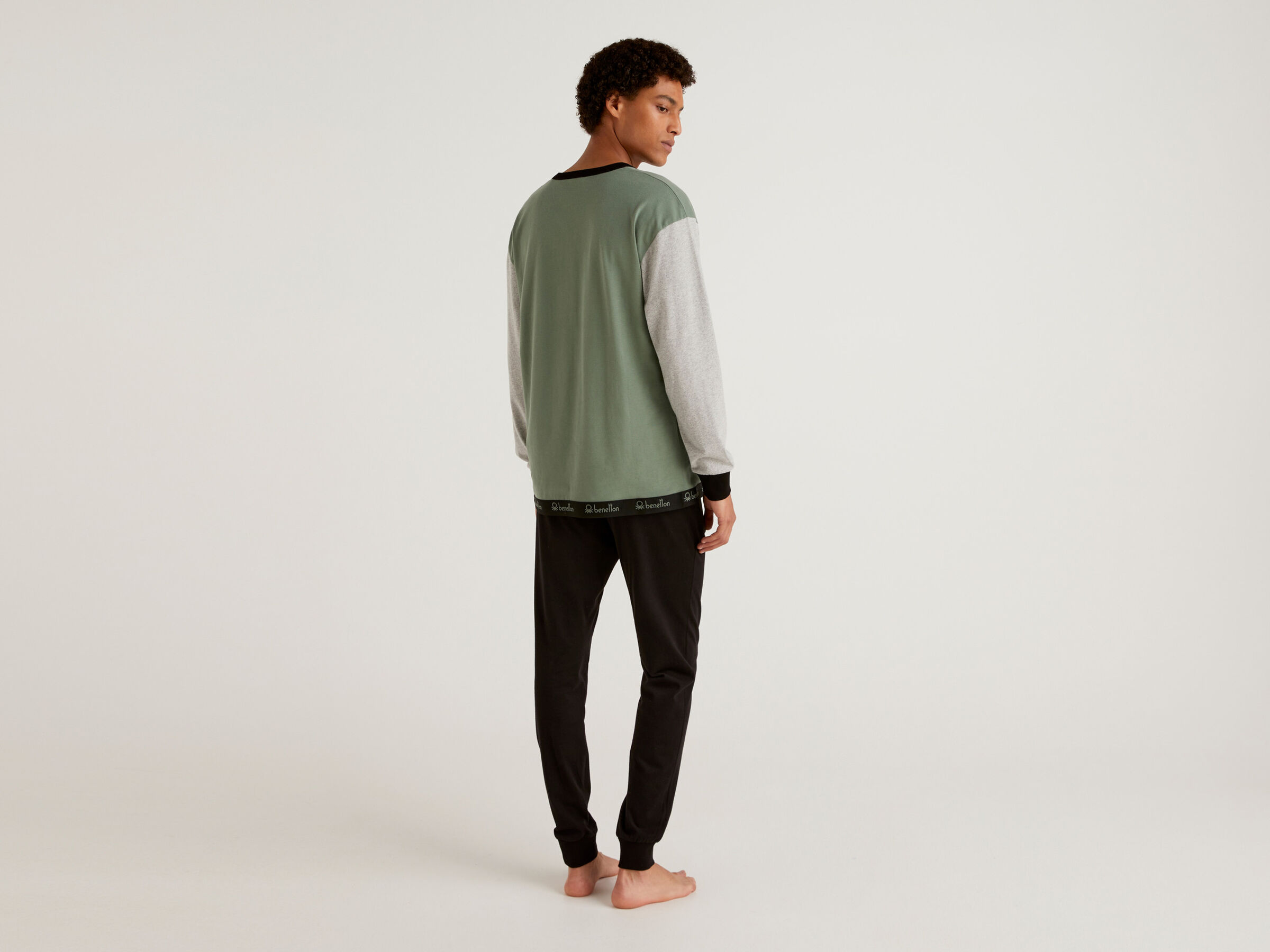 Pyjamas in warm cotton image number 2