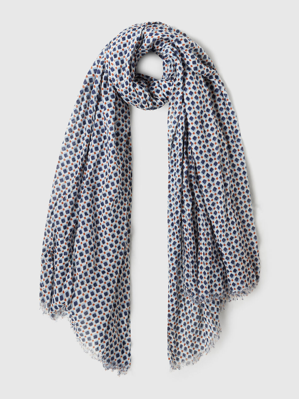 SCARF Women image number 1