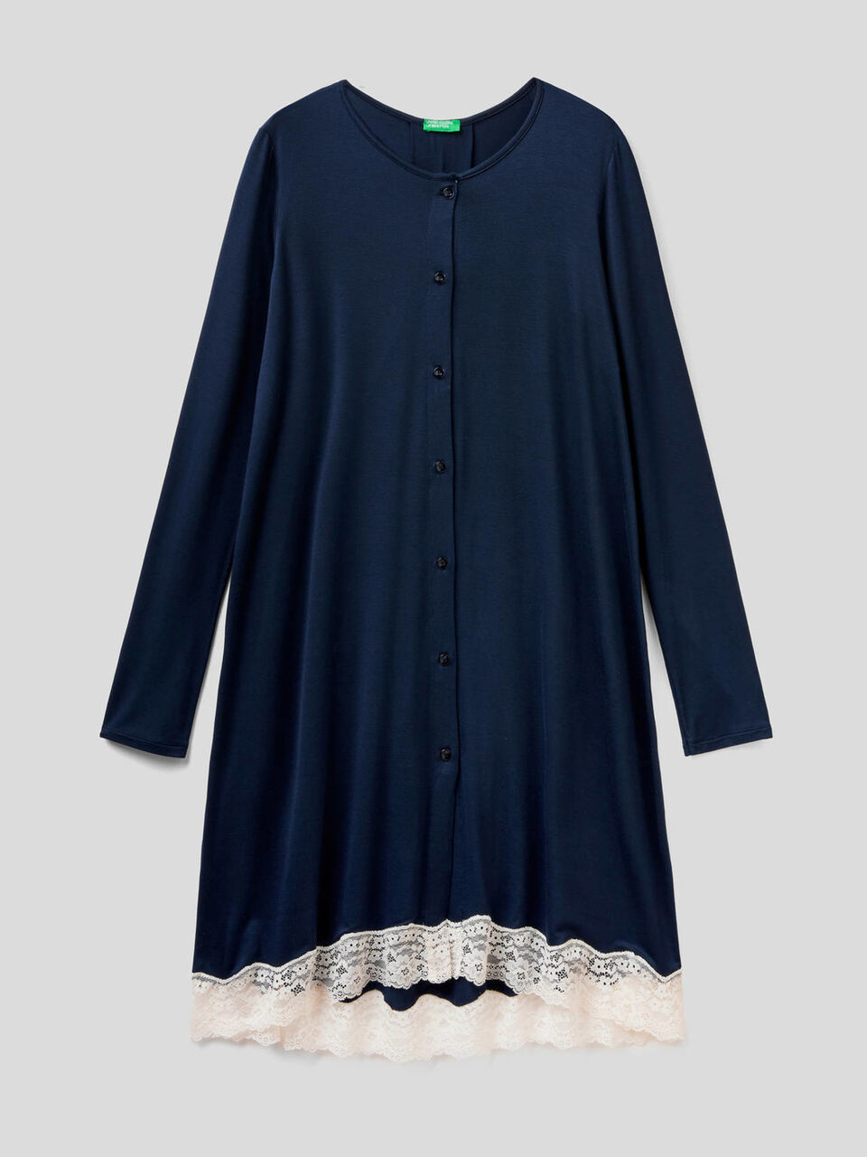 Flowy nightshirt with lace image number 1
