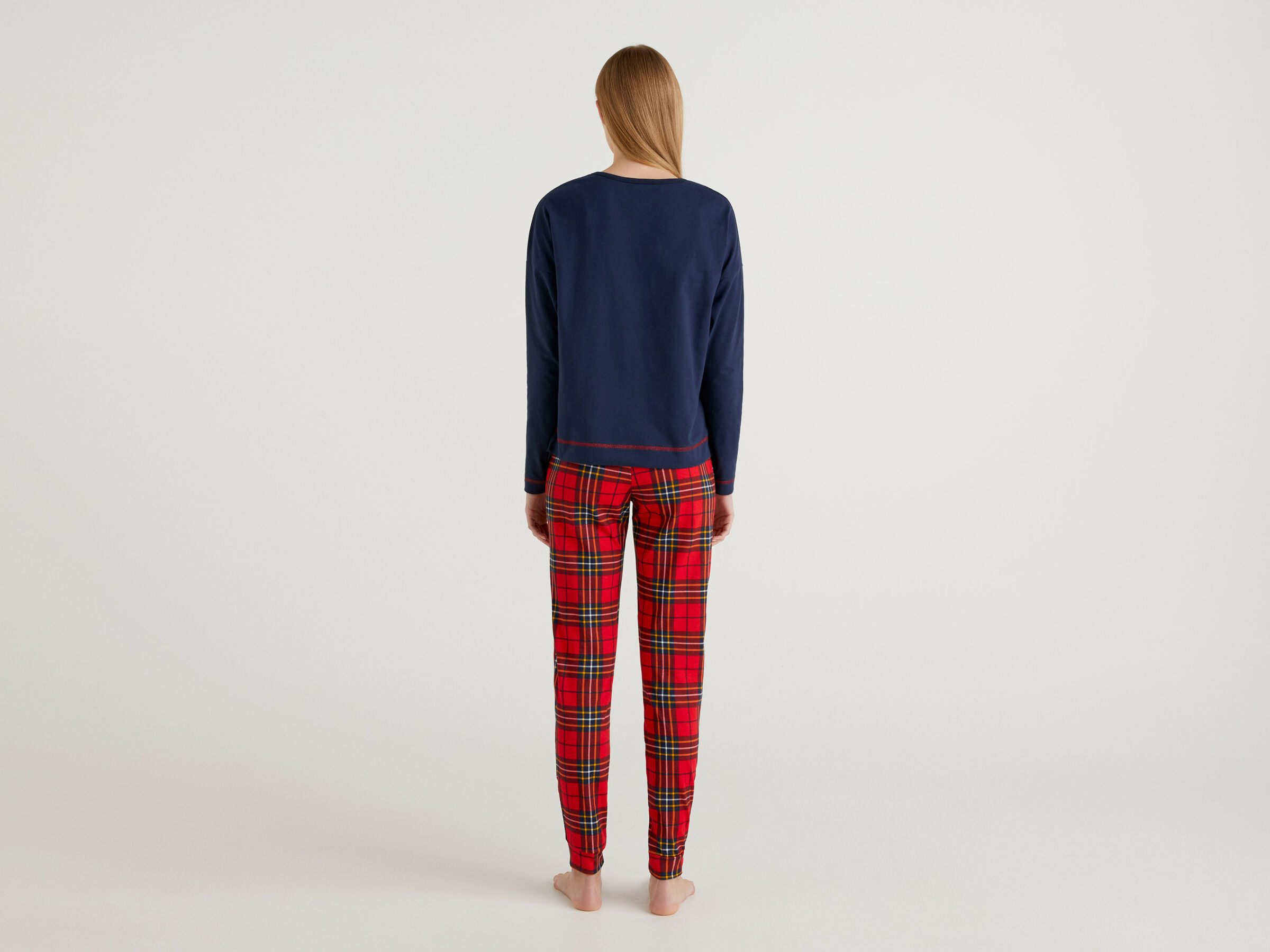 Peanuts Christmas pyjamas image number 2
