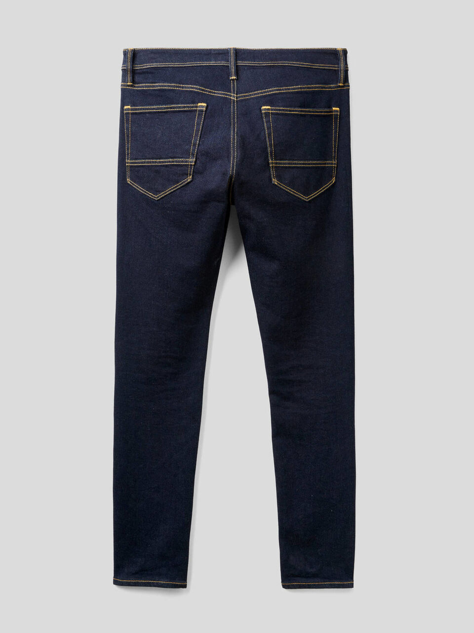 Five pocket slim fit jeans image number 2