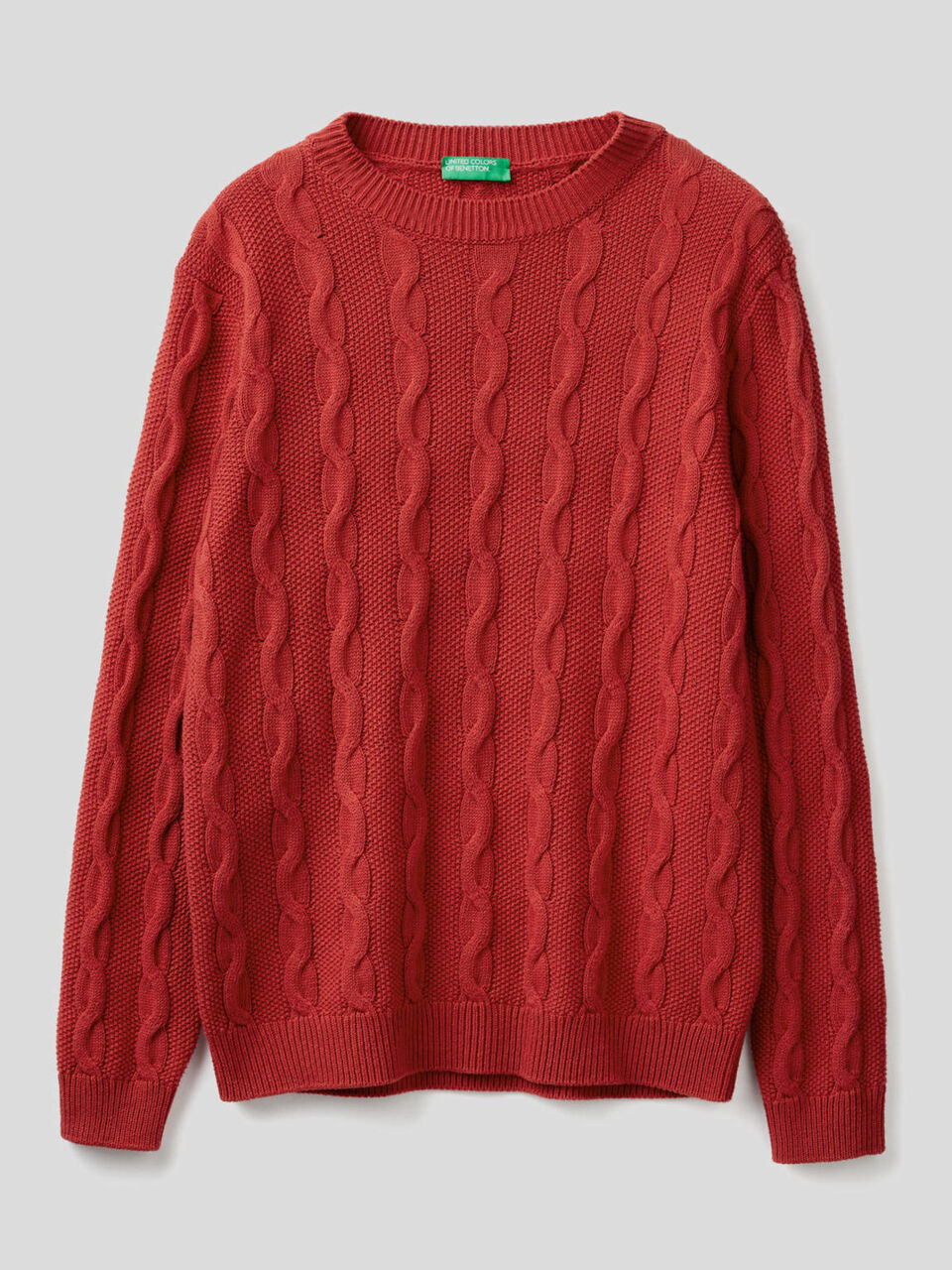 Crew neck cable knit sweater image number 1