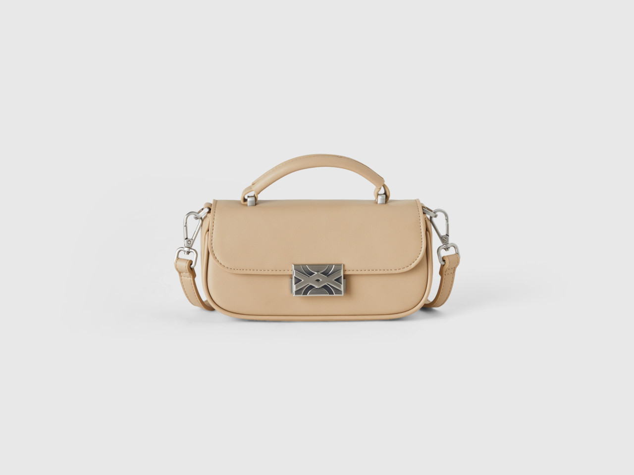 Benetton bag shop